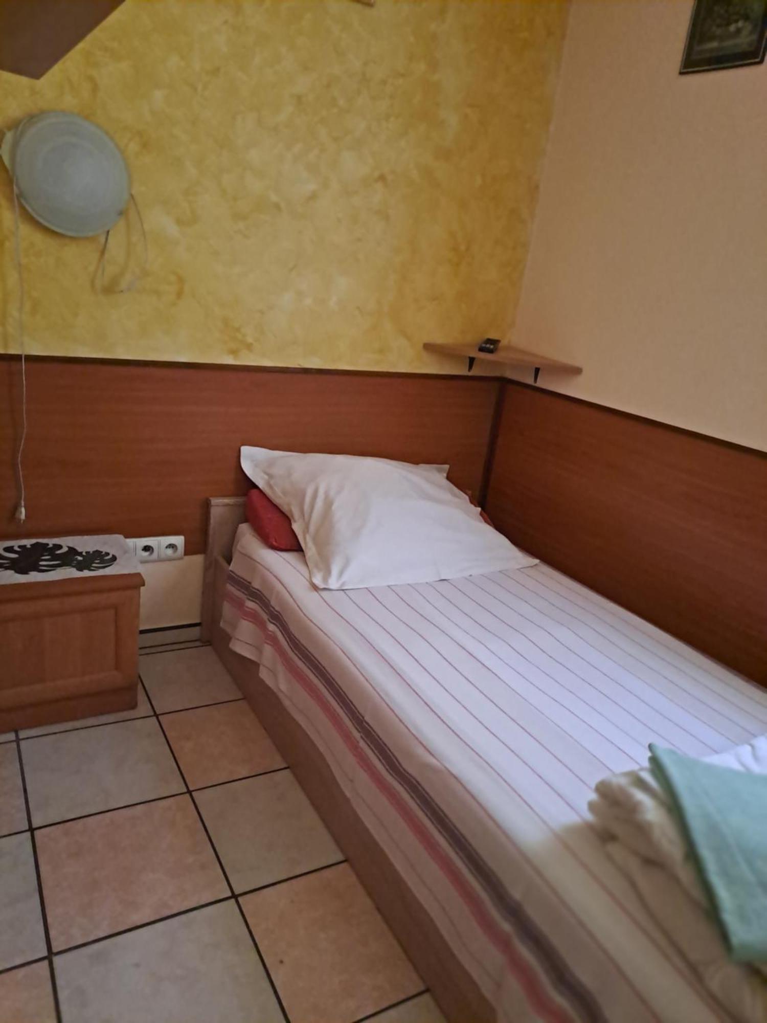 Pokoje Goscinne Zaglobianka Przemyśl Buitenkant foto