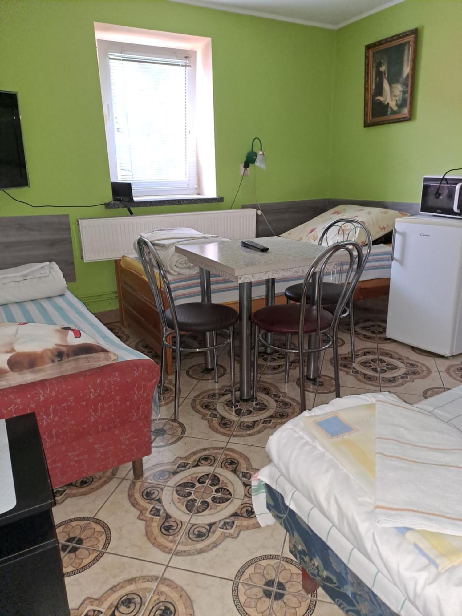 Pokoje Goscinne Zaglobianka Przemyśl Buitenkant foto