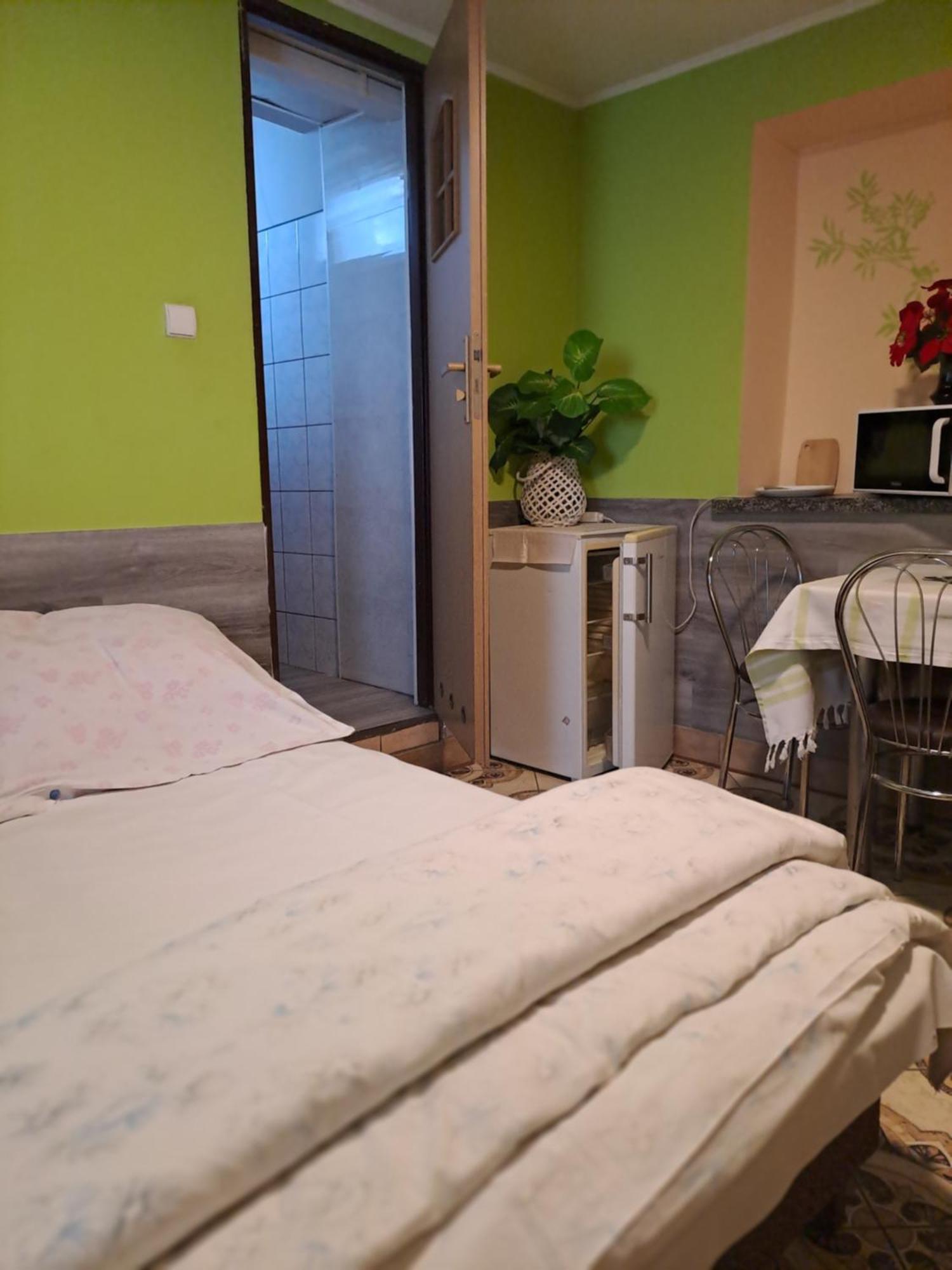Pokoje Goscinne Zaglobianka Przemyśl Buitenkant foto