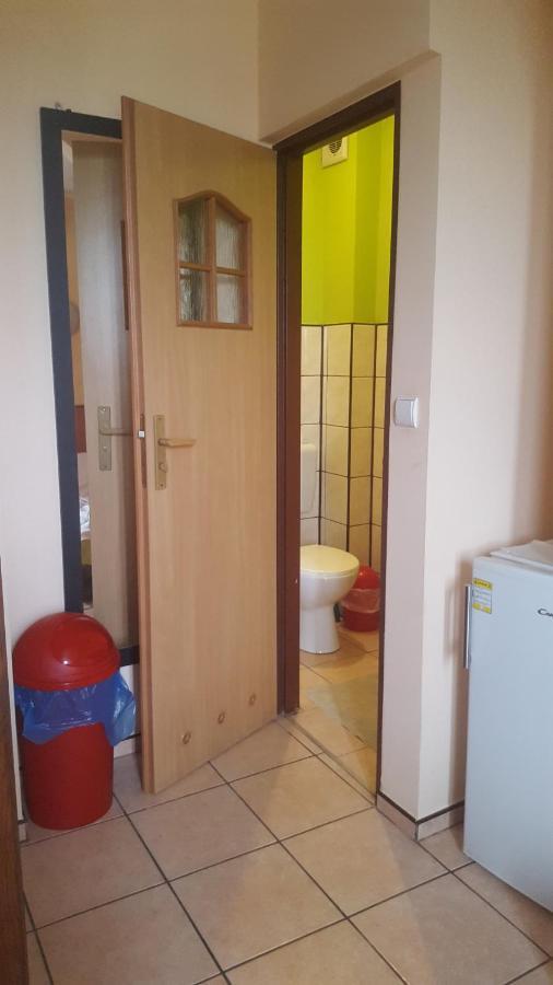 Pokoje Goscinne Zaglobianka Przemyśl Buitenkant foto